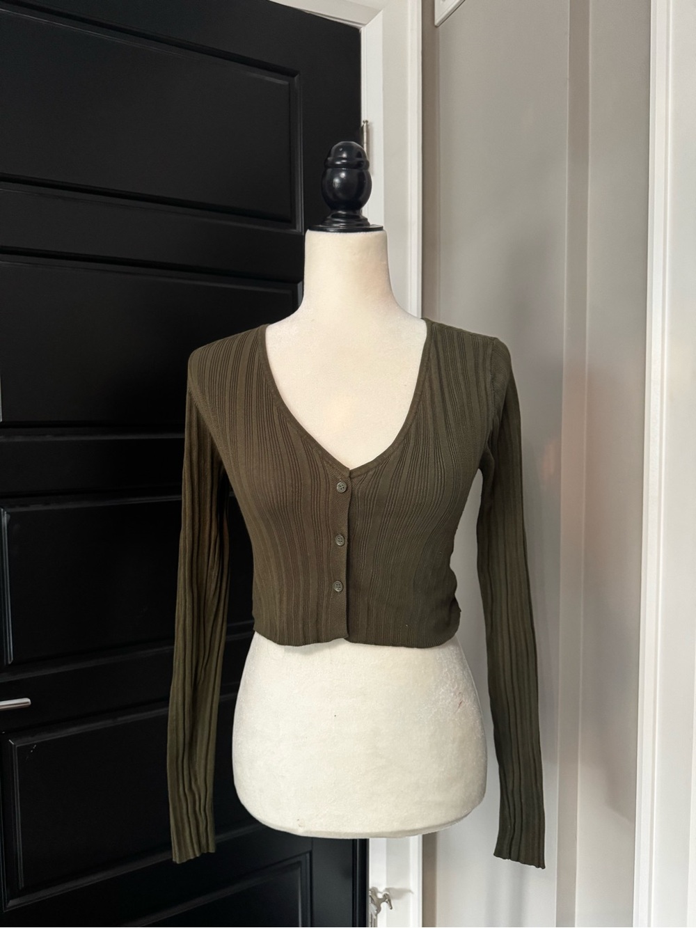 Garage cardigan